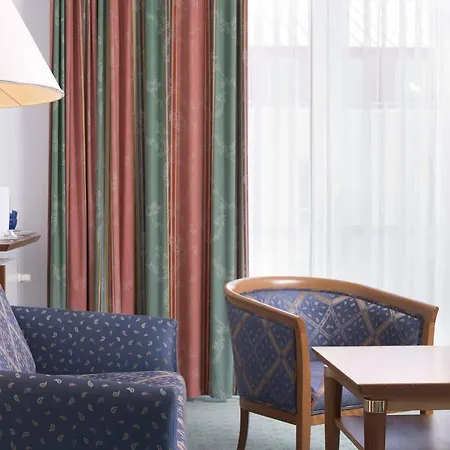 Congress By Mercure Hotel 4*