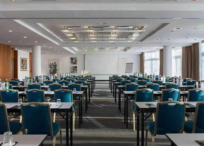 Congress By Mercure Hotel 4*